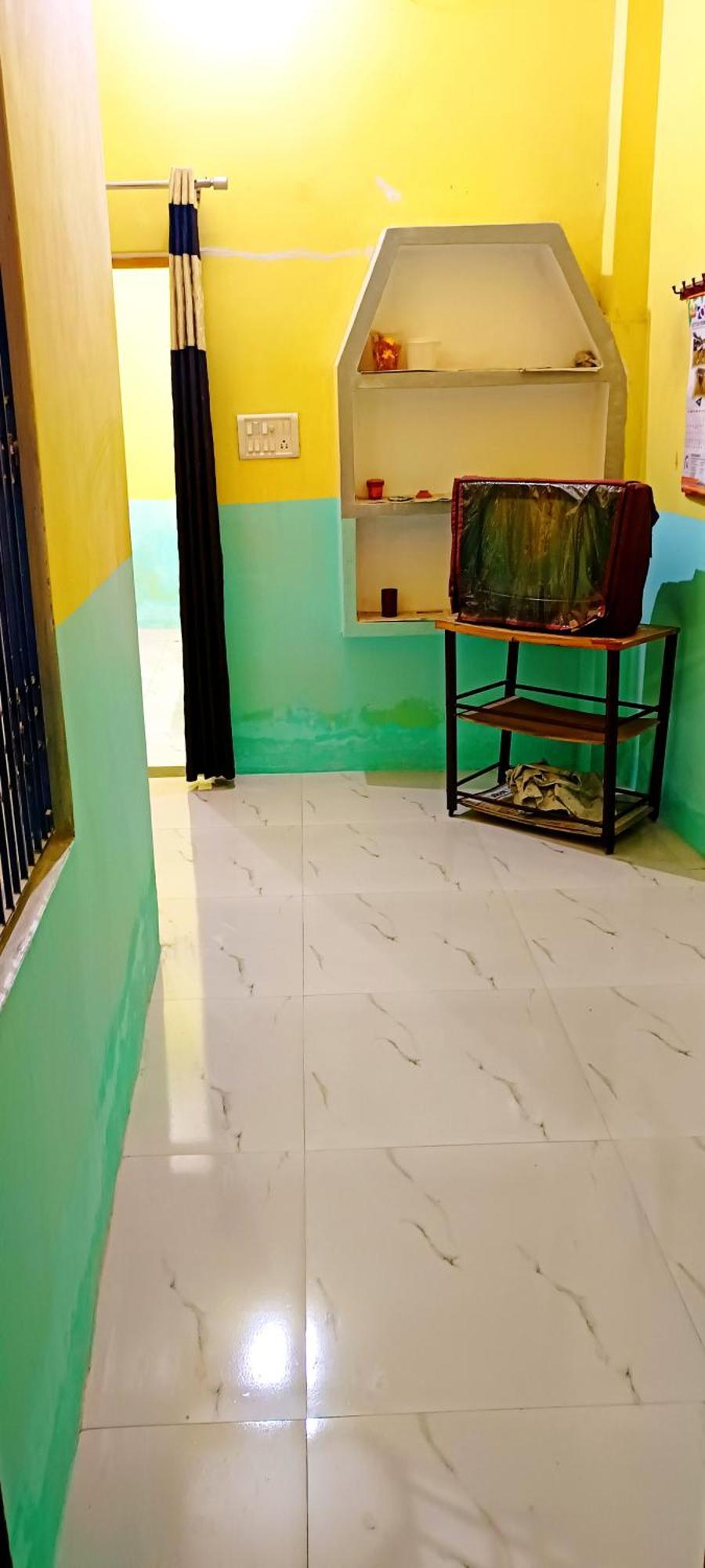 Bajrang Kutir * Varanasi